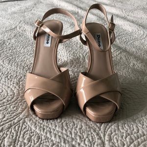 Like new Dune platform heels